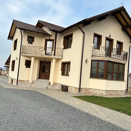 Casa De Vacanta Raul *